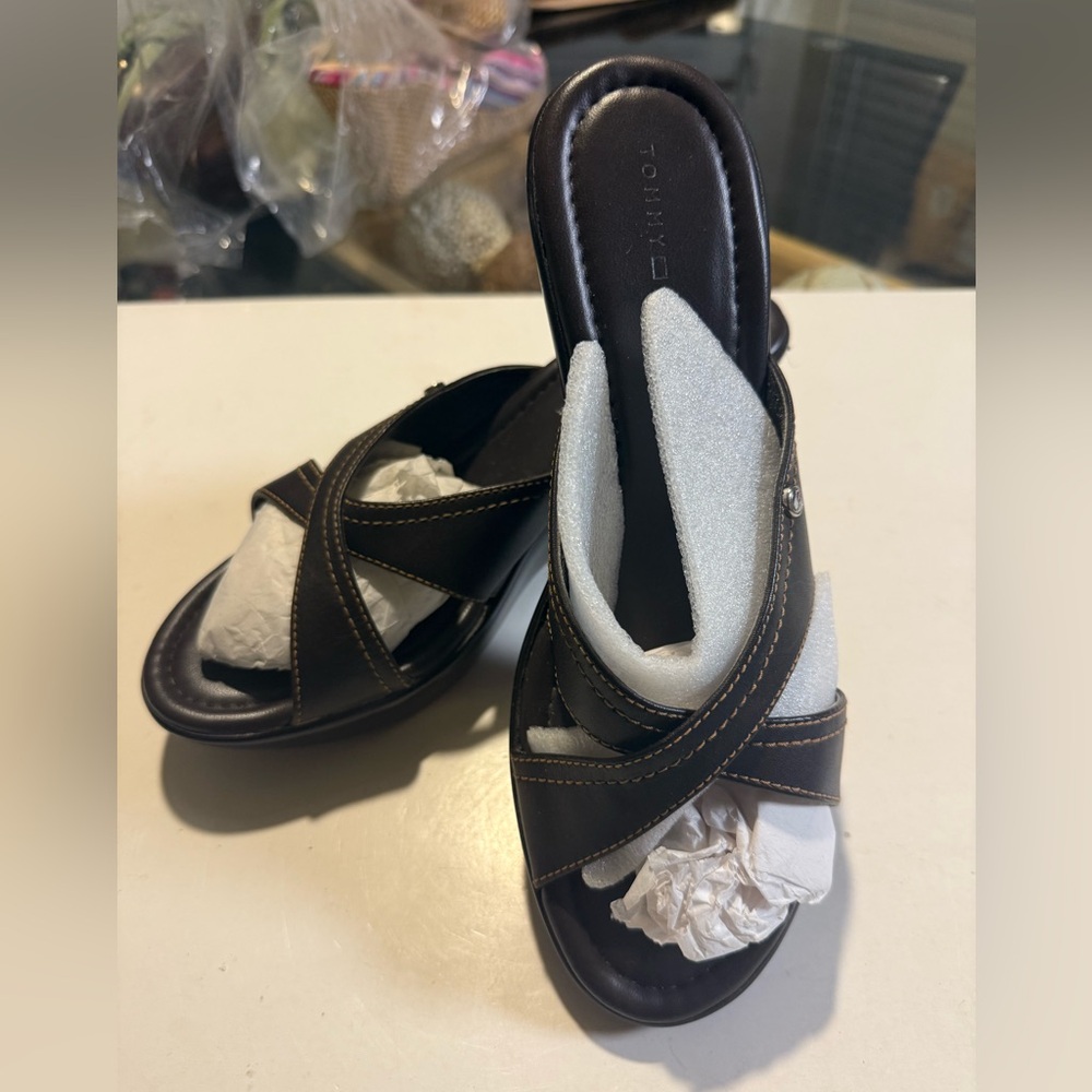 Tommy Hilfiger KERRY 2 Sandals Women's 9M Brown Open Toe Wedge